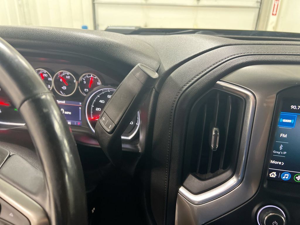 Used 2021 Chevrolet Silverado 2500 LT w/ All Star Edition AWD/4WD image 17