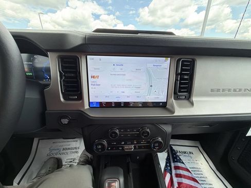 New 2026 Ford Bronco Outer Banks AWD/4WD image 22