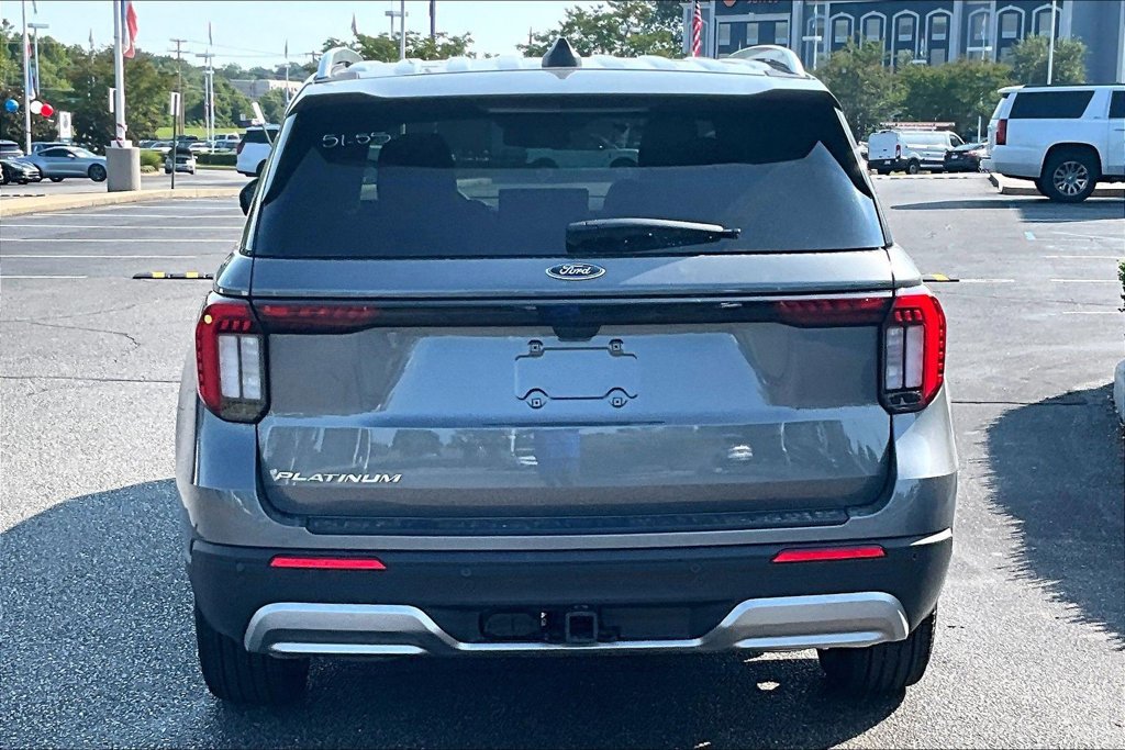 New 2026 Ford Explorer Platinum RWD image 4