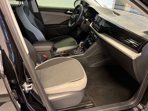 Certified 2024 Volkswagen Taos S FWD image 10