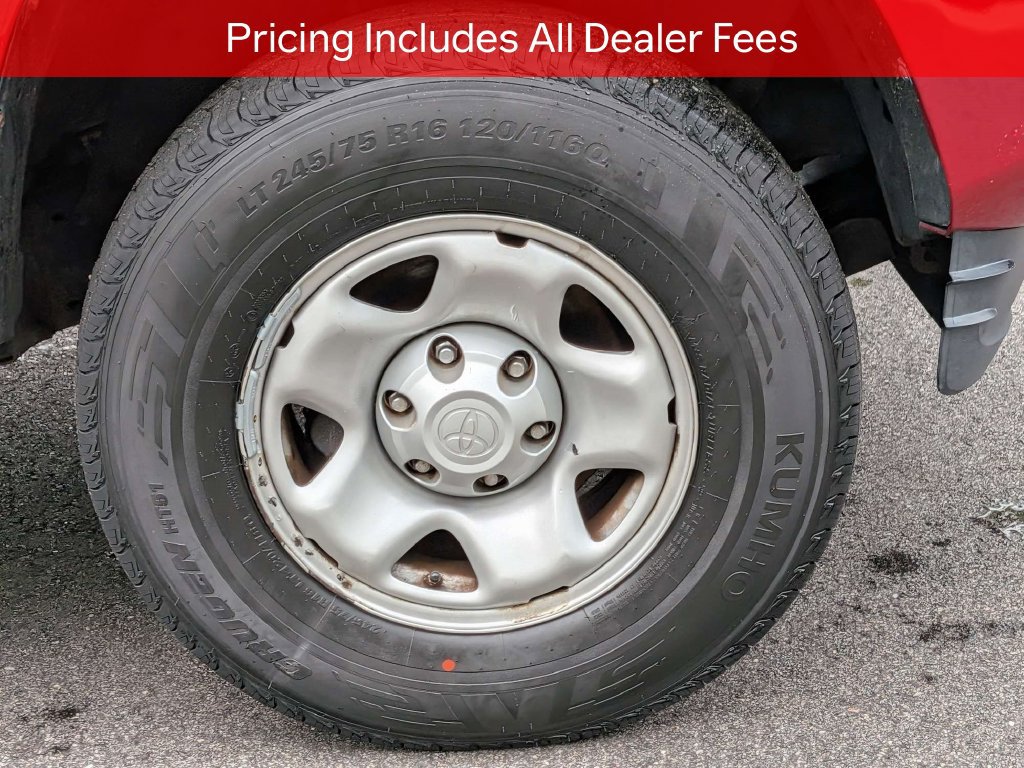 Used 2016 Toyota Tacoma SR5 RWD image 12