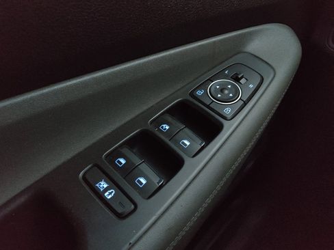 Used 2019 Hyundai Santa Fe SE FWD image 26