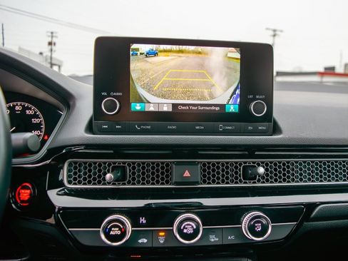 Used 2025 Honda Civic Sport image 22