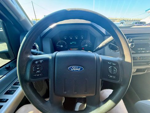 Used 2014 Ford F250 XLT image 10