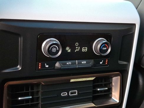 Used 2024 GMC Hummer EV 3X w/ Omega Edition AWD/4WD image 11