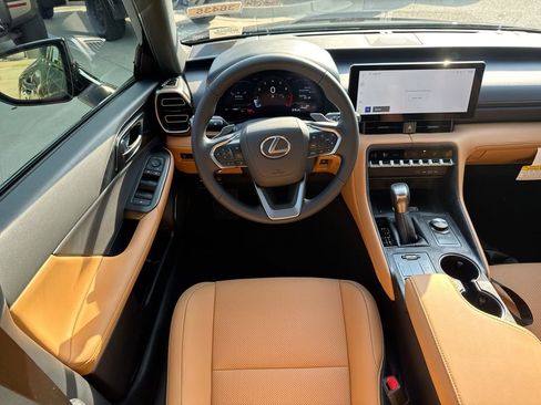 New 2026 Lexus IS 350 F Sport RWD image 11