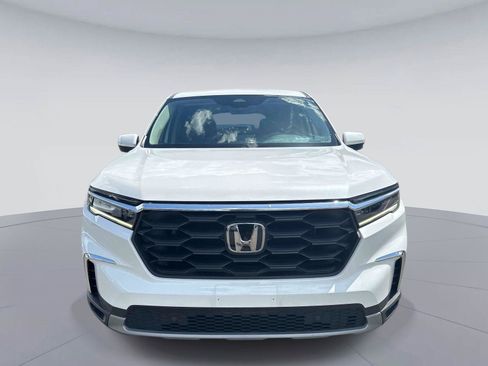 Certified 2024 Honda Pilot EX-L image 9