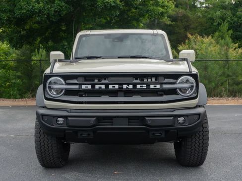 New 2026 Ford Bronco Outer Banks w/ Sasquatch Package AWD/4WD image 7
