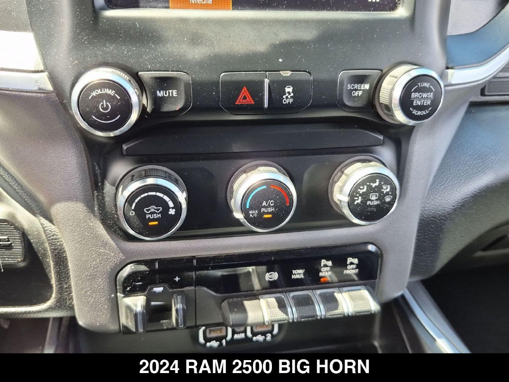 Used 2024 RAM 2500 Big Horn w/ Off Road Package AWD/4WD image 22