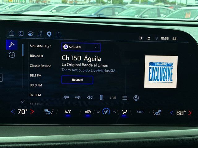 Used 2025 Chevrolet Traverse LT w/ Sun and Wheel Package FWD image 19