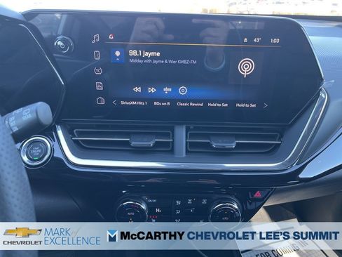 New 2026 Chevrolet Trax RS w/ Sunroof Package image 26