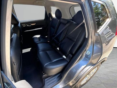Used 2019 Nissan Rogue SV FWD image 21