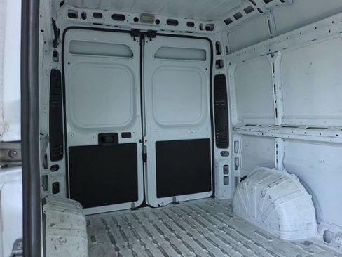 Used 2023 RAM ProMaster 2500 FWD image 13