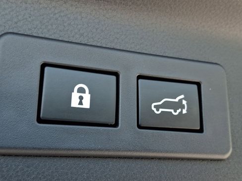 Certified 2025 Subaru Forester Sport AWD/4WD image 30