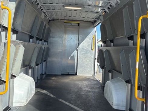 Used 2023 RAM ProMaster 3500 w/ Driver Convenience Group FWD image 31