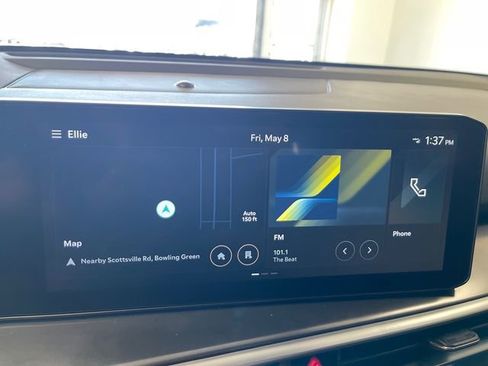 Used 2025 Kia Sorento S w/ Panoramic Sunroof Package FWD image 11