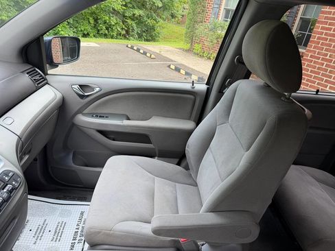 Used 2009 Honda Odyssey EX image 19