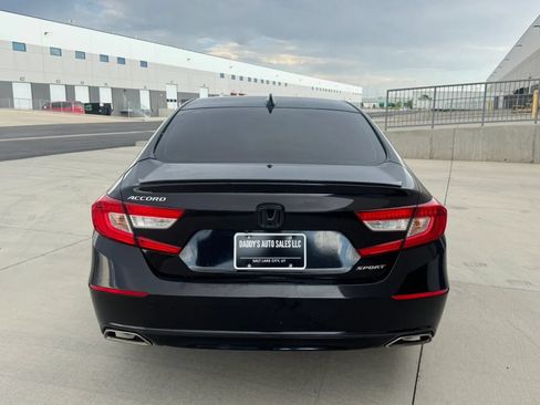 Used 2021 Honda Accord Sport image 4