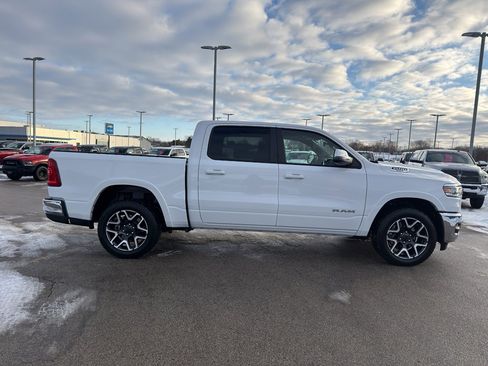 Used 2025 RAM 1500 Laramie image 11
