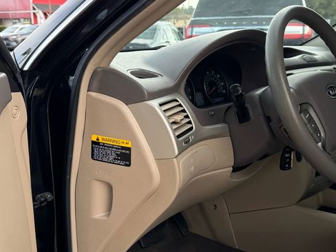 Used 2008 Kia Optima LX image 11
