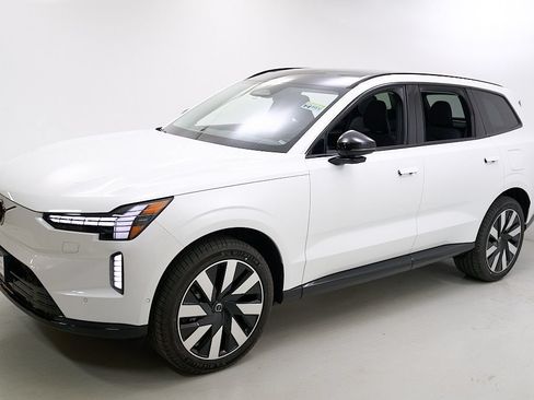 New 2026 Volvo EX90 Plus AWD/4WD image 6