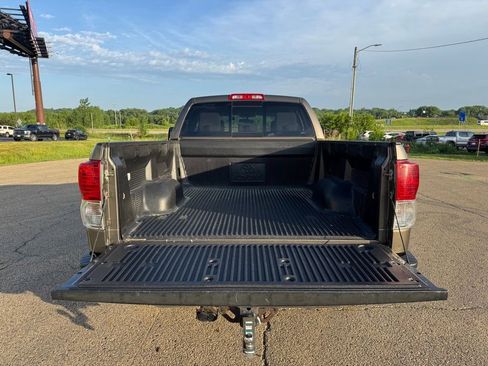 Used 2013 Toyota Tundra 4x4 Double Cab w/ Tow Pkg image 15