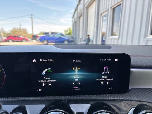 Used 2023 Mercedes-Benz CLA 250 CLA 250 w/ AMG Line image 23