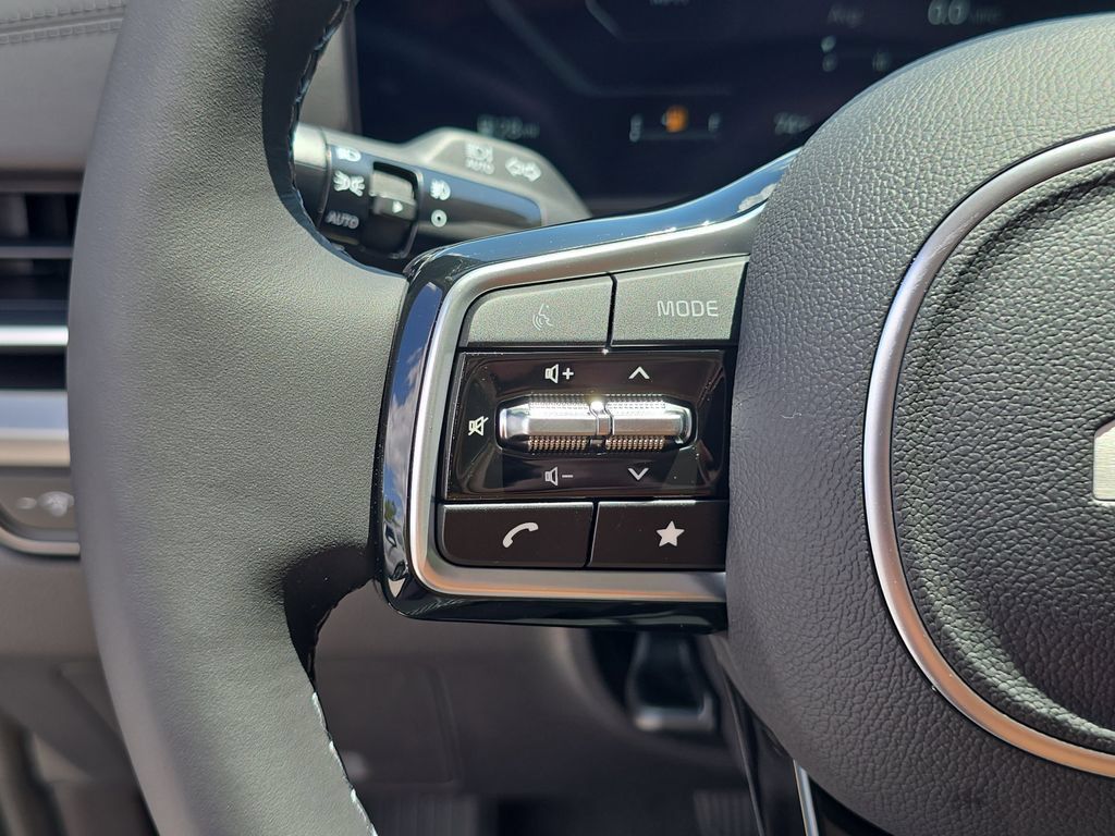 New 2026 Kia Carnival SX Prestige FWD image 32