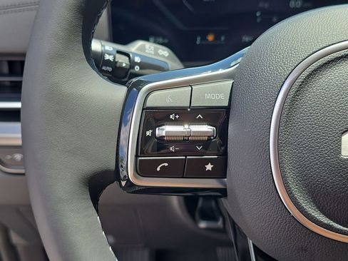 New 2026 Kia Carnival SX Prestige FWD image 32