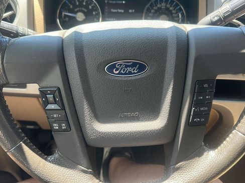 Used 2011 Ford F150 Lariat w/ Lariat Plus Pkg AWD/4WD image 18