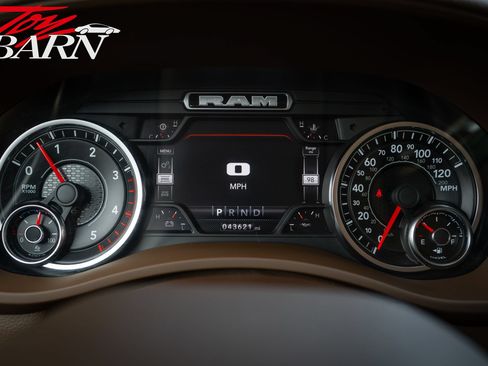 Used 2022 RAM 2500 Laramie AWD/4WD image 31