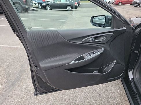 Used 2024 Chevrolet Malibu LT image 18