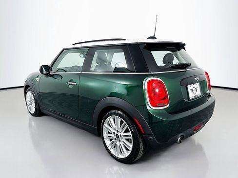 Used 2018 MINI Cooper 2-Door Hardtop image 7