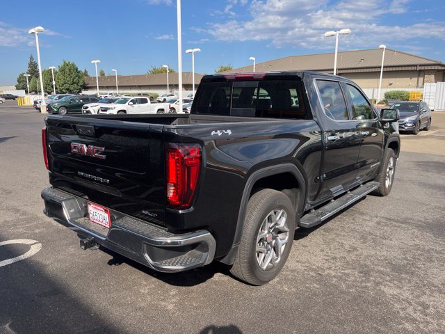 Used 2026 GMC Sierra 1500 SLT w/ SLT Premium Package AWD/4WD image 3