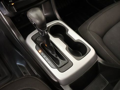 Used 2022 Chevrolet Colorado LT w/ Fleet Safety Package image 7