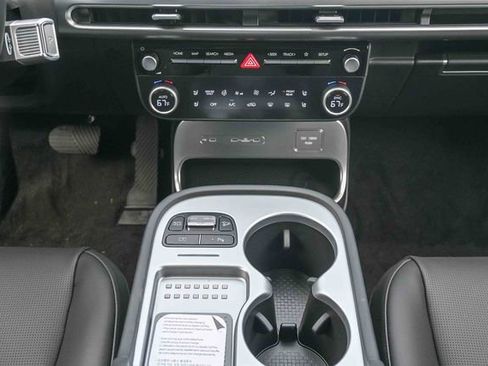 New 2026 Hyundai Ioniq 9 SEL AWD/4WD image 15
