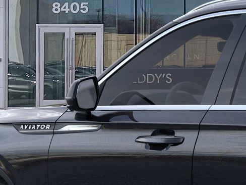 New 2026 Lincoln Aviator 2WD image 20