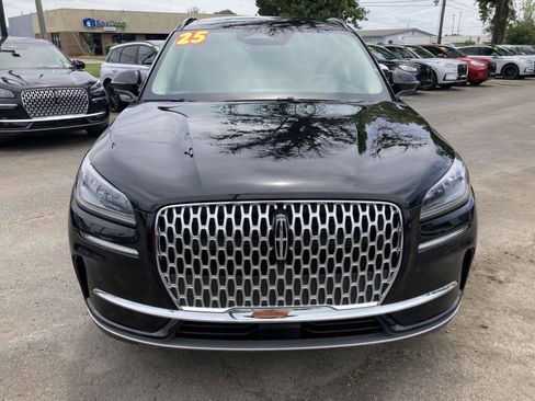 New 2025 Lincoln Corsair Premiere w/ Equipment Group 101A image 12