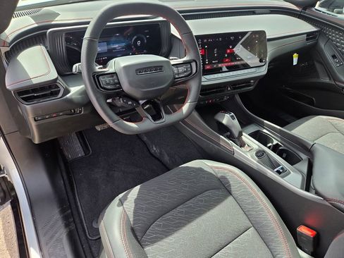 New 2026 Dodge Charger Scat Pack w/ Blacktop Package AWD/4WD image 8