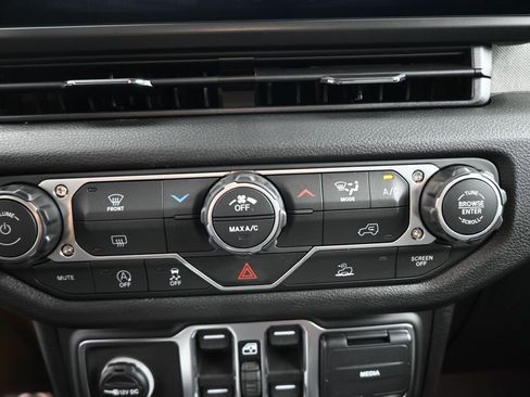 New 2026 Jeep Wrangler Sport S image 4