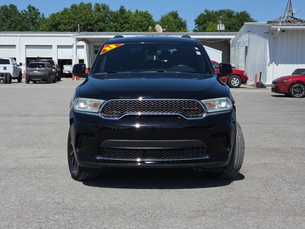 Used 2023 Dodge Durango SXT Launch Edition AWD/4WD image 2