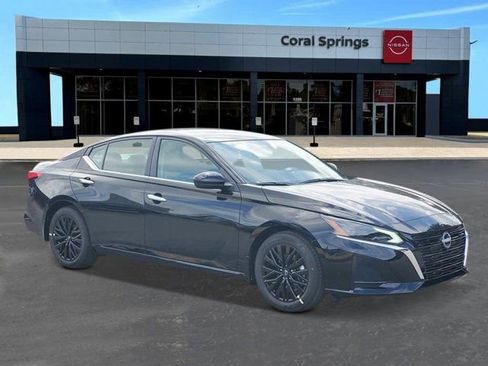 New 2026 Nissan Altima 2.5 SV w/ SV Special Edition Package FWD image 7