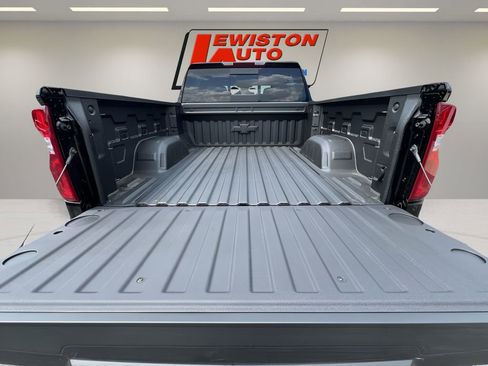 New 2026 Chevrolet Silverado 1500 RST w/ Redline Edition image 25