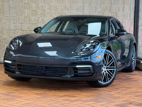 Used 2017 Porsche Panamera 4S w/ Premium Package Plus AWD/4WD image 2