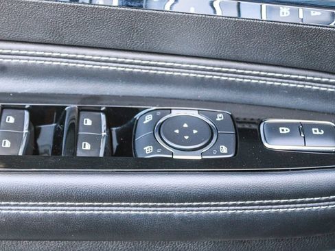 Used 2022 Lincoln Corsair Reserve w/ Luxury Package AWD/4WD image 20