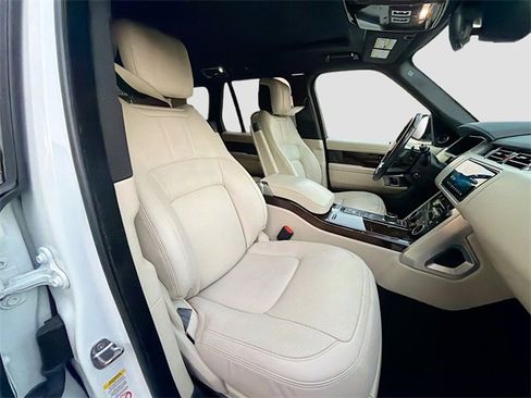 Used 2021 Land Rover Range Rover Westminster Edition image 16