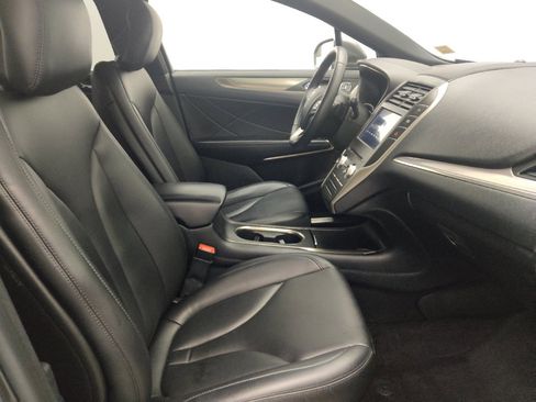 Used 2018 Lincoln MKC Premiere FWD image 21