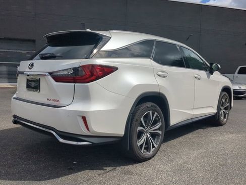Used 2020 Lexus RX 350L Premium image 3