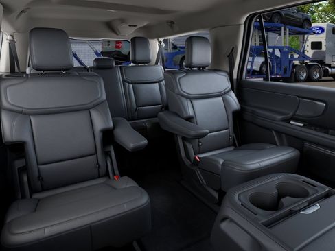 New 2027 Ford Expedition Max Active RWD image 11
