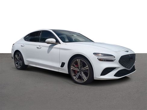 New 2025 Genesis G70 3.3T Advanced w/ Sport Prestige Package image 2